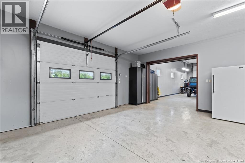 660 Saint Charles Sud Road