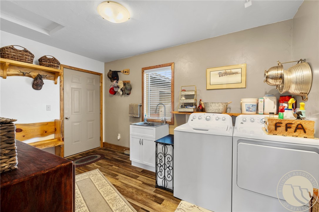 3103 Chief Looking Glass Road