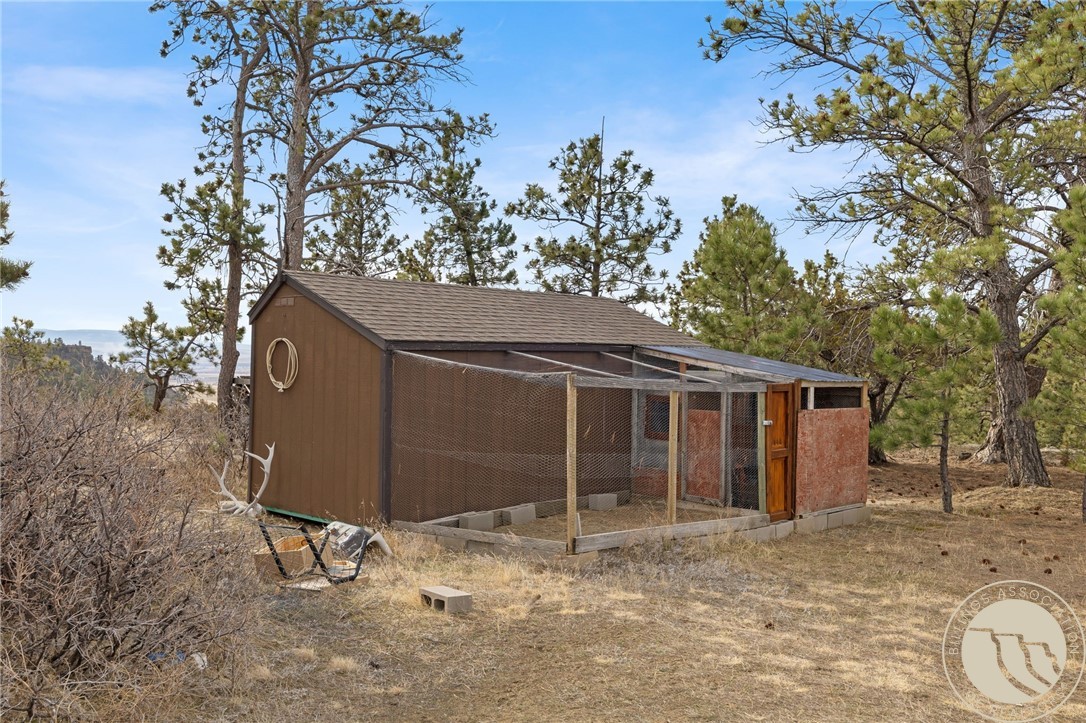 3103 Chief Looking Glass Road