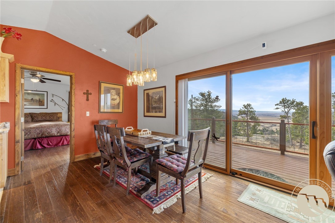 3103 Chief Looking Glass Road