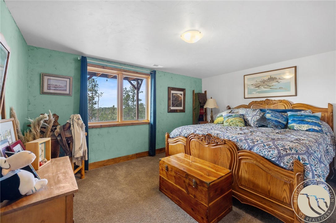 3103 Chief Looking Glass Road