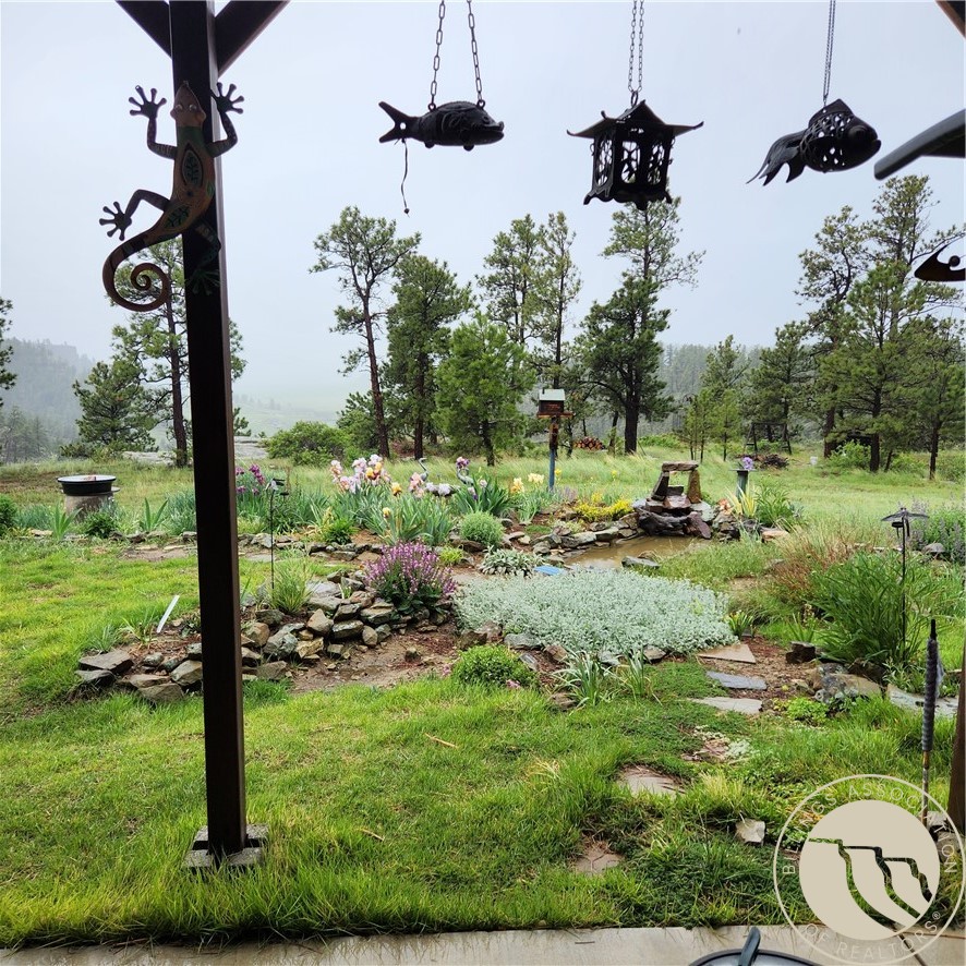 3103 Chief Looking Glass Road