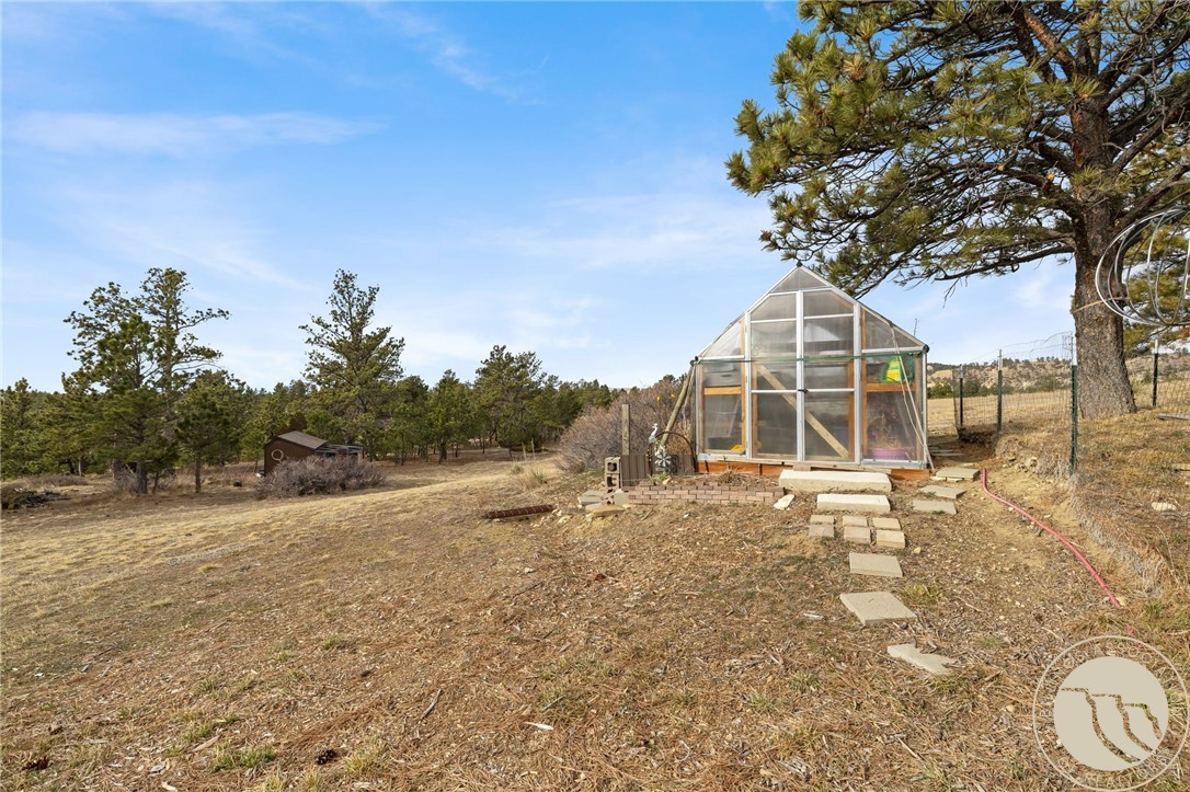 3103 Chief Looking Glass Road