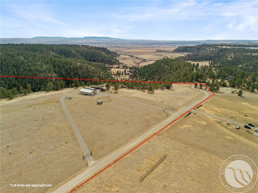 3103 Chief Looking Glass Road