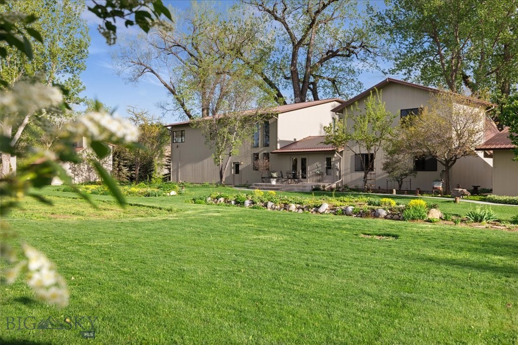 67 River View