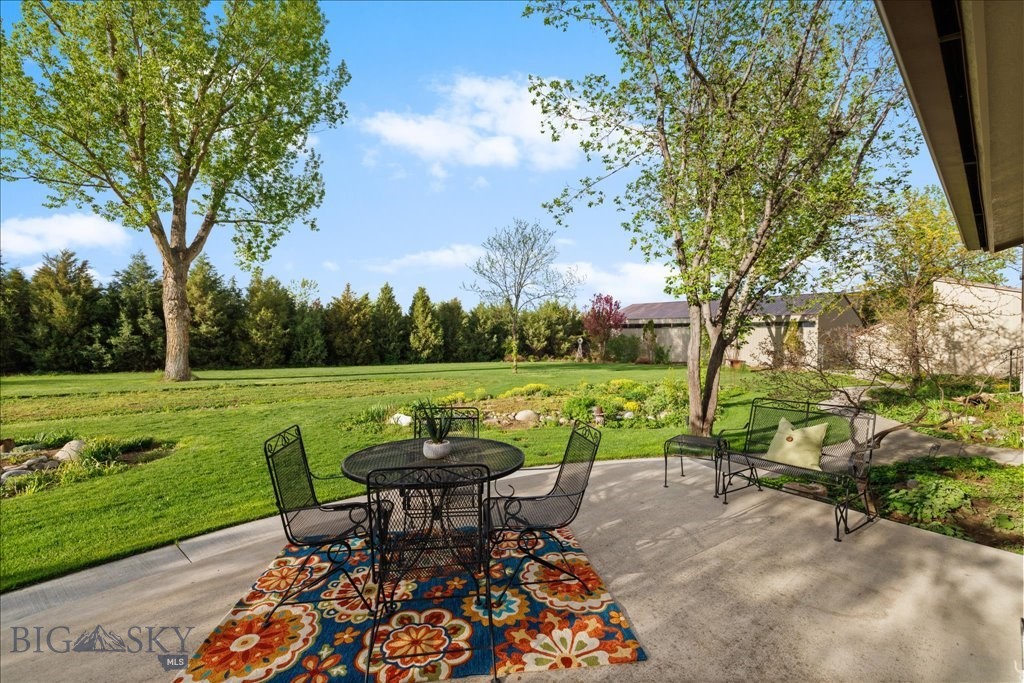 67 River View