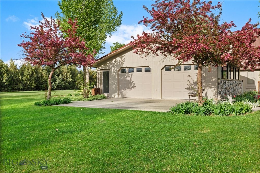 67 River View
