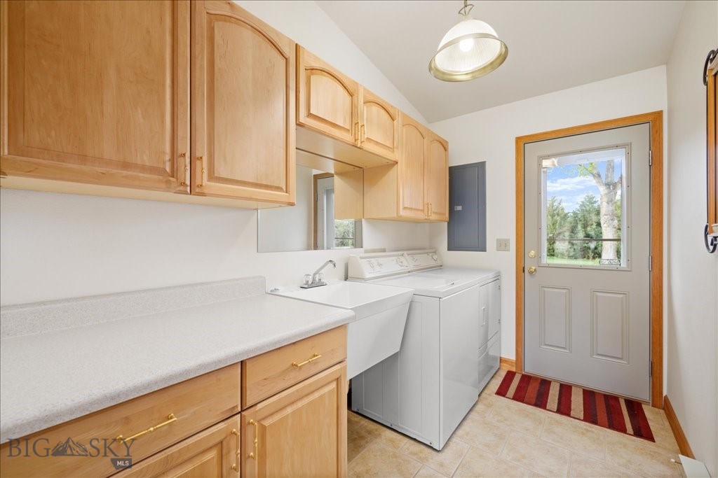 67 River View