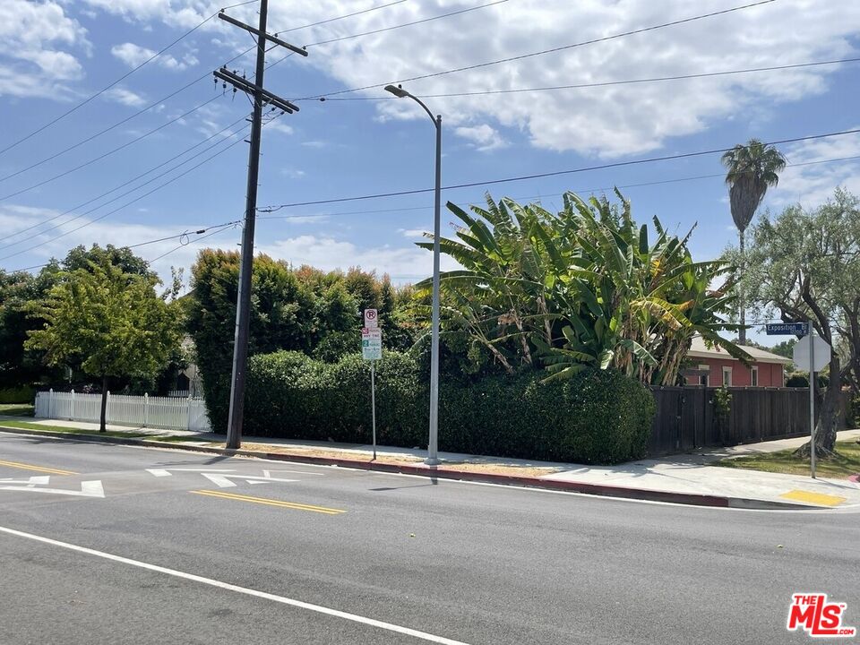 12222 Exposition Blvd