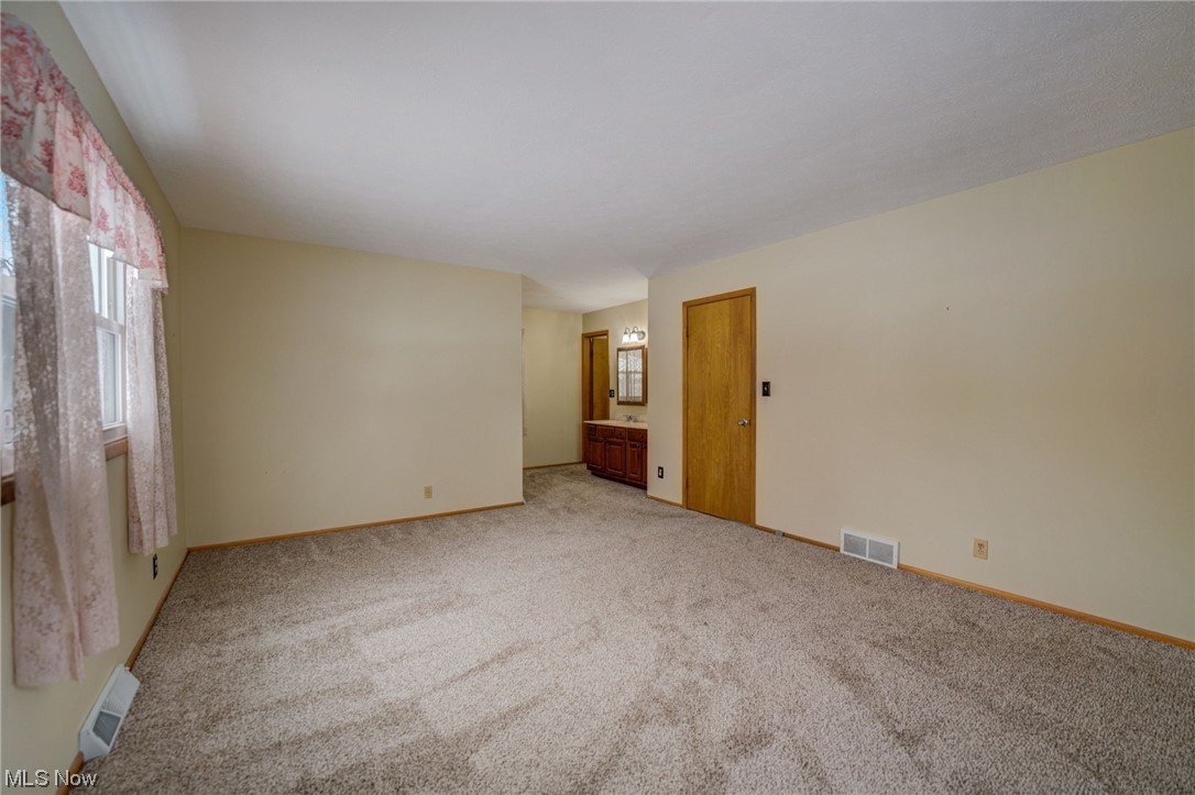 8801 Gatewood Drive