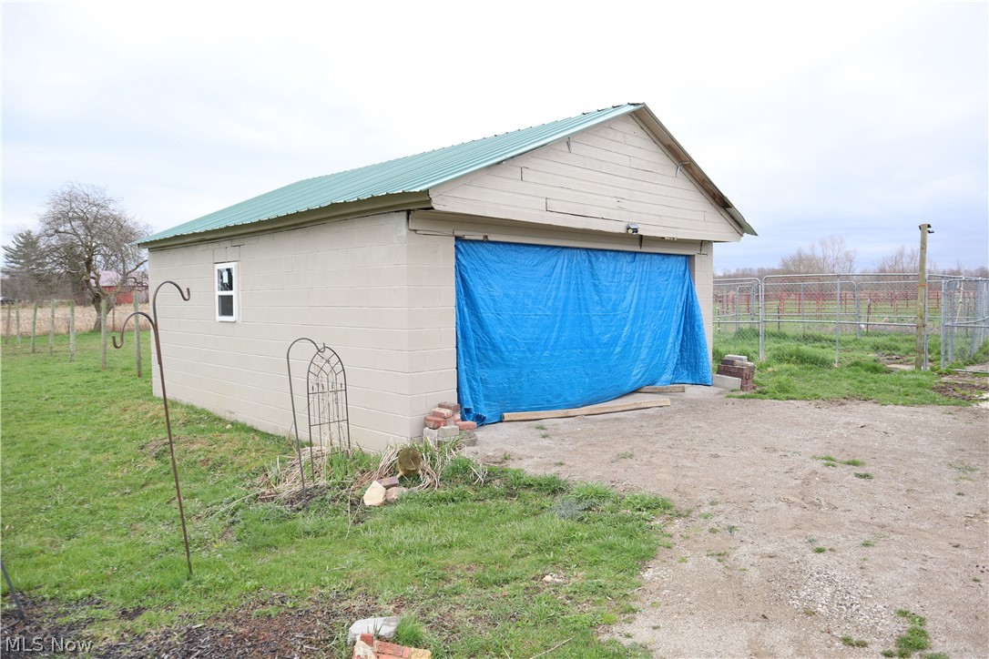 2212 Sentinel Road