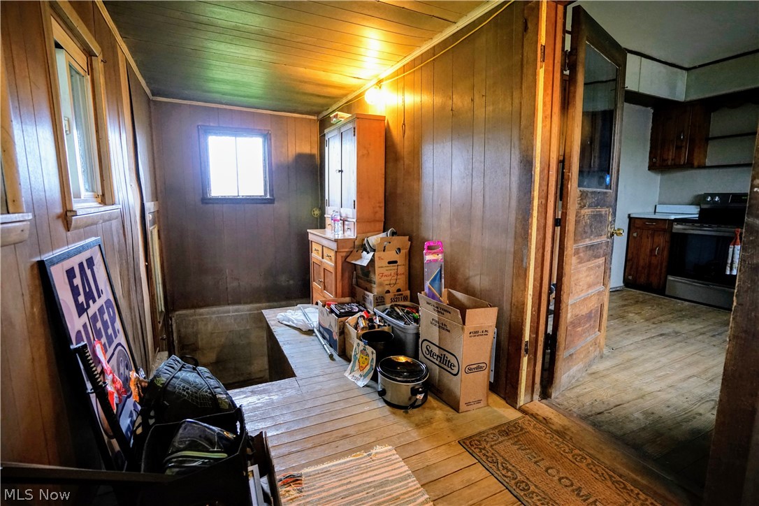 2212 Sentinel Road
