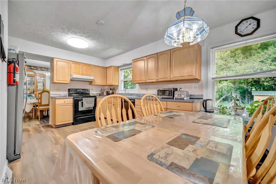 6199 Gatewood Drive