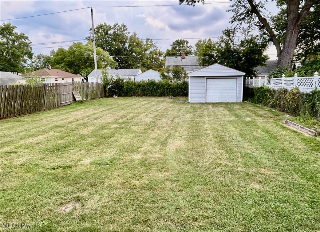 572 Quentin Road