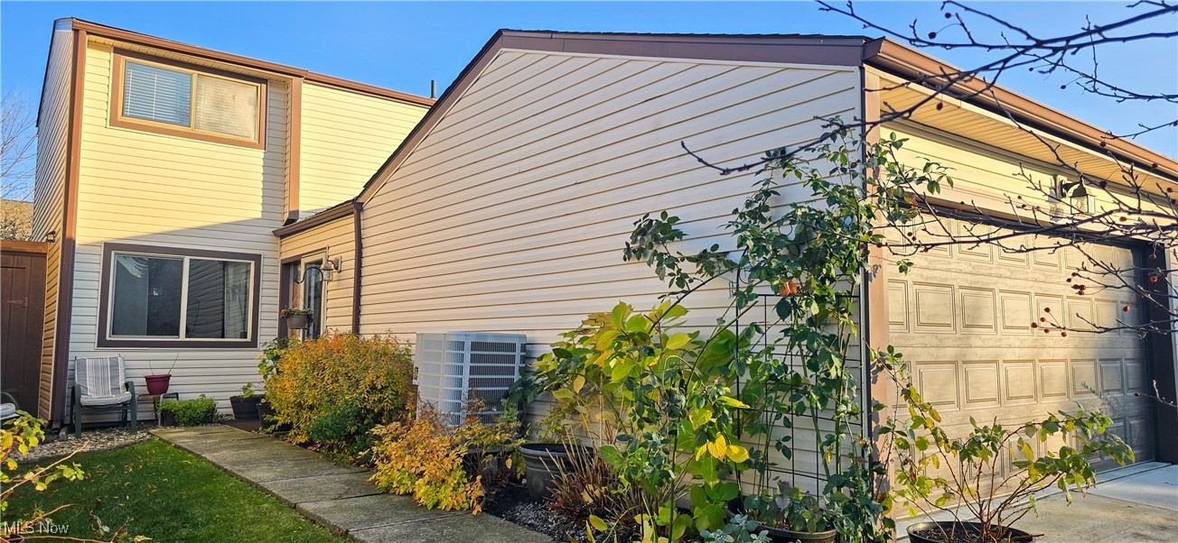 7115 Windmill Lane B7