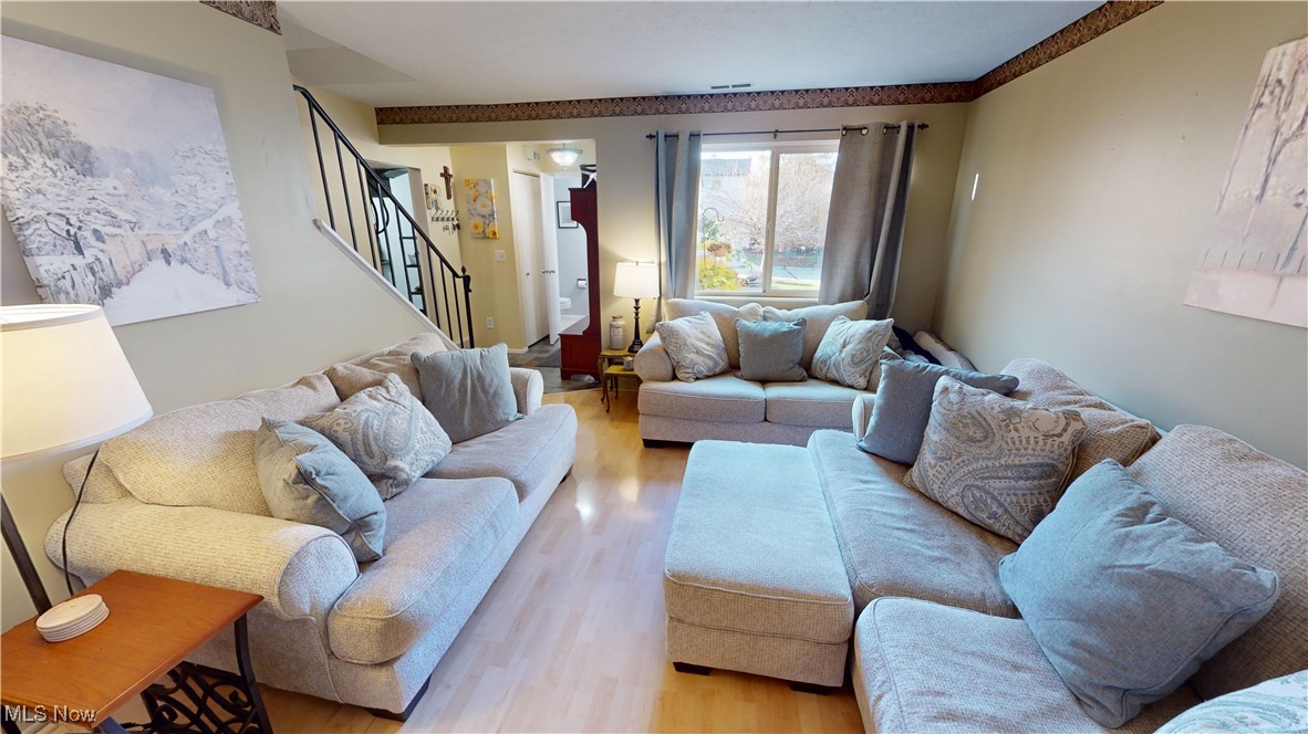 7115 Windmill Lane B7