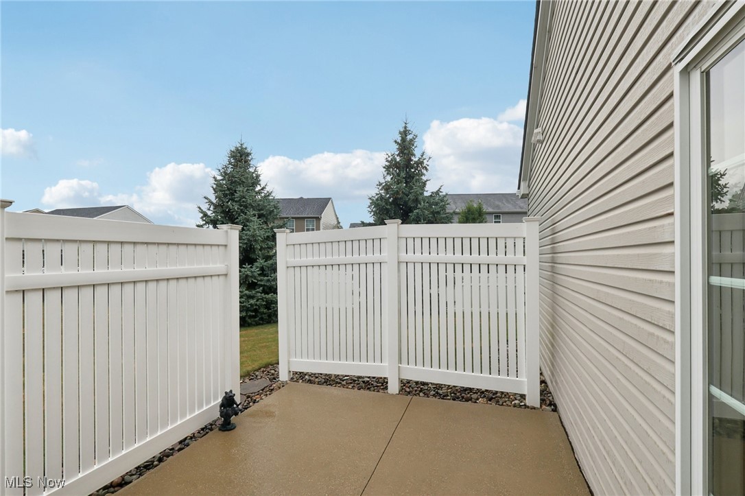 38185 Cross Creek Drive