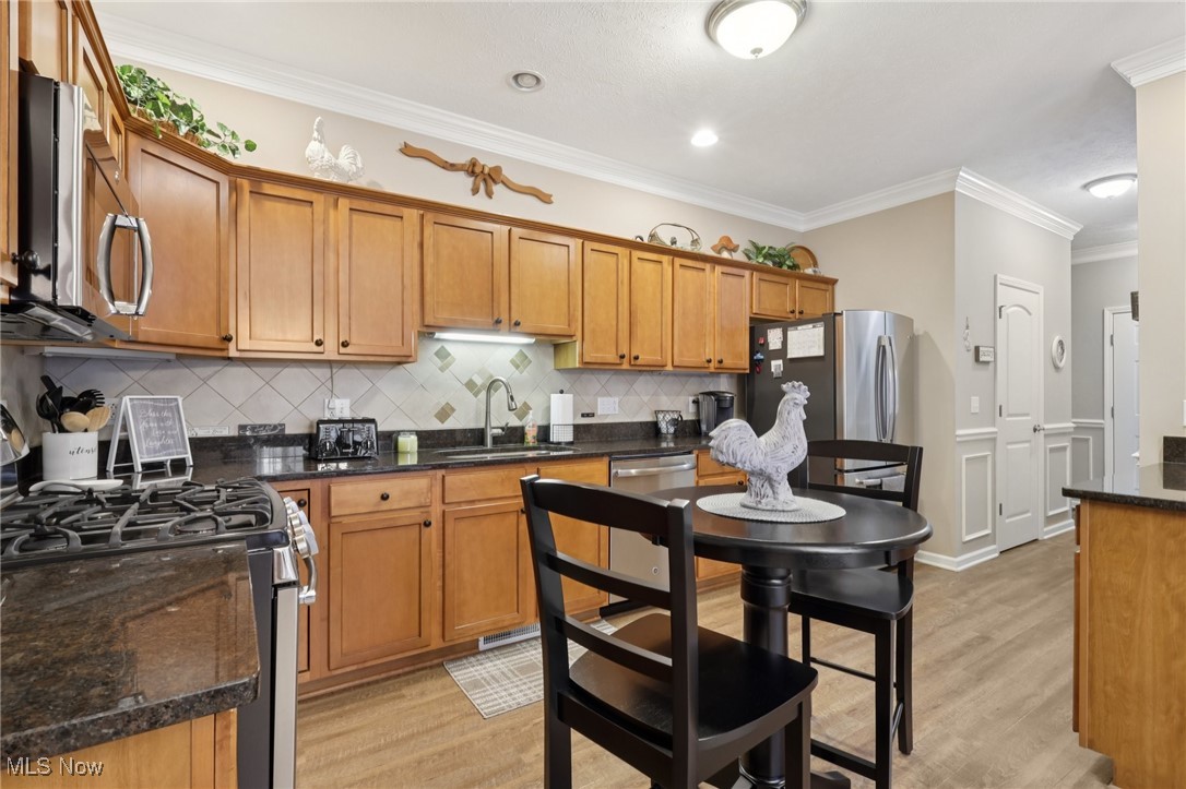 38185 Cross Creek Drive