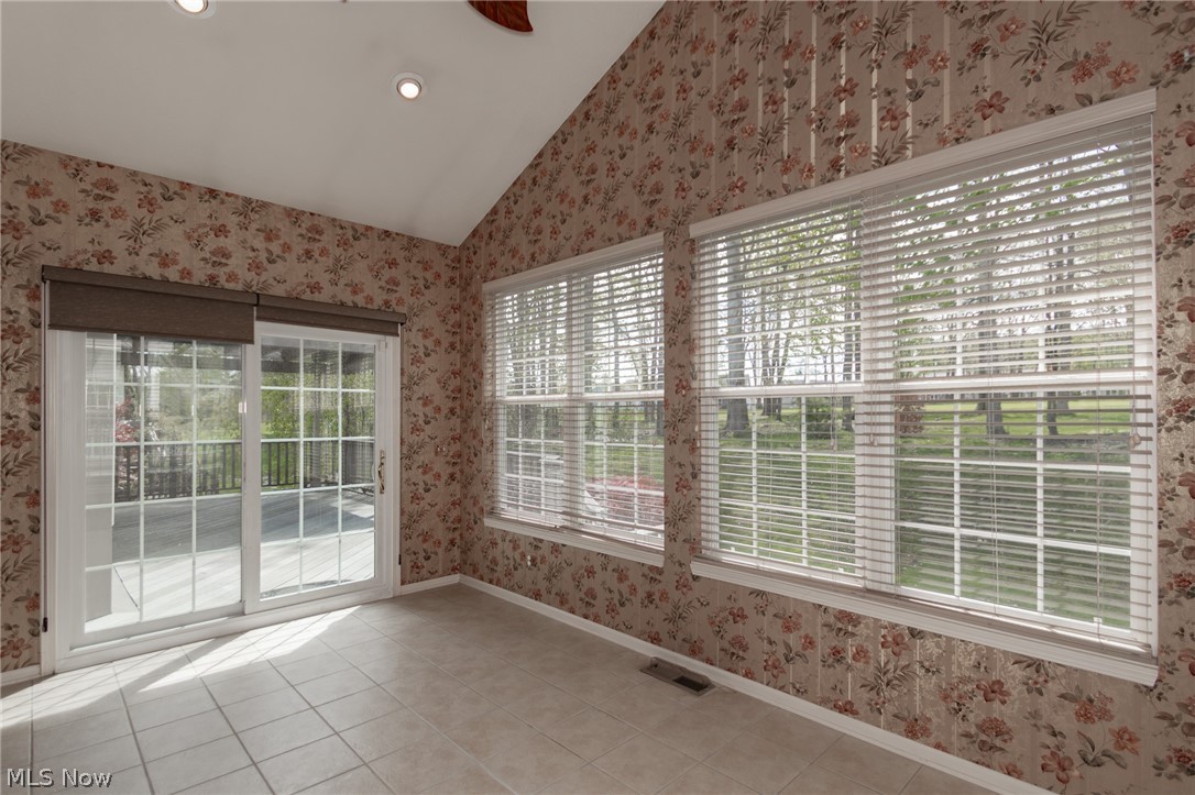 7830 Rockdove Lane