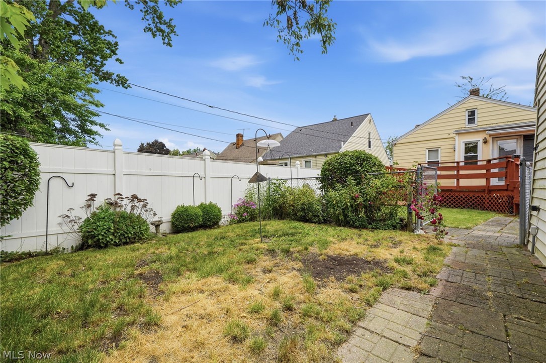 4116 W 161st Street