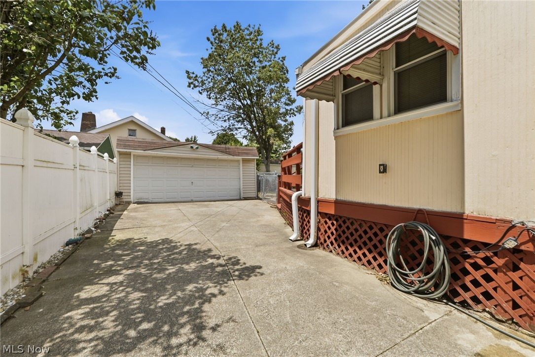 4116 W 161st Street