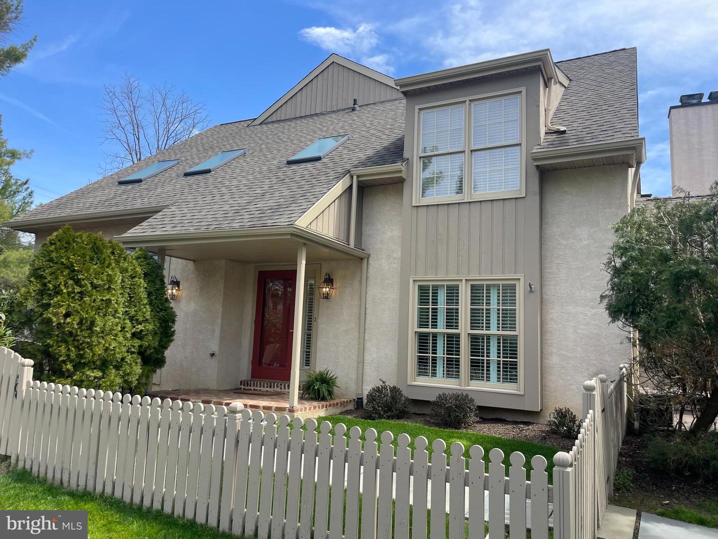 401 Chandlee Dr