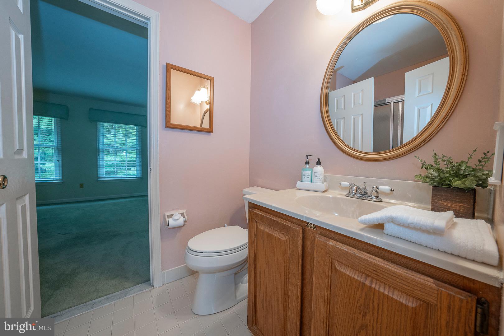 438 WAYNESBROOKE ROAD