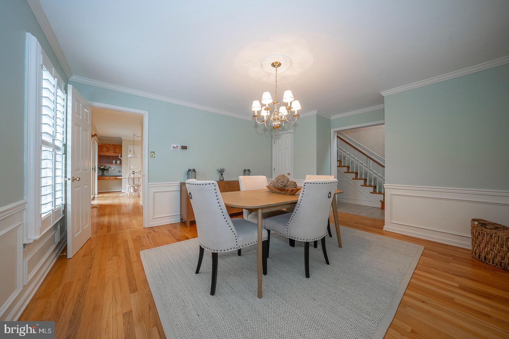 438 WAYNESBROOKE ROAD