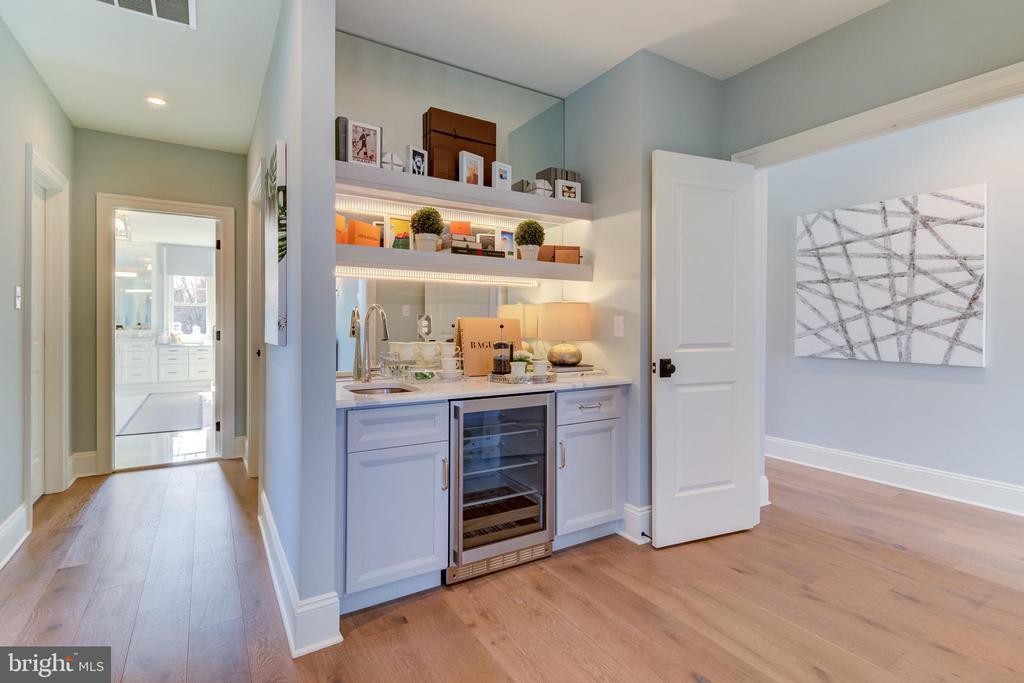 916 PRESCOTT ROAD