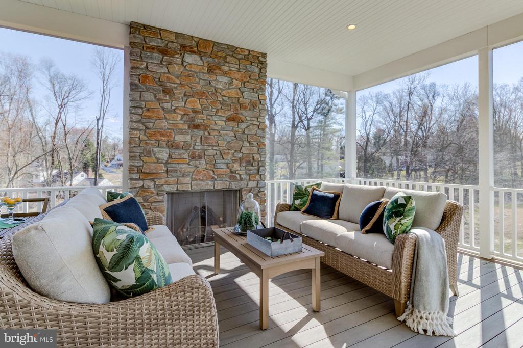 916 PRESCOTT ROAD
