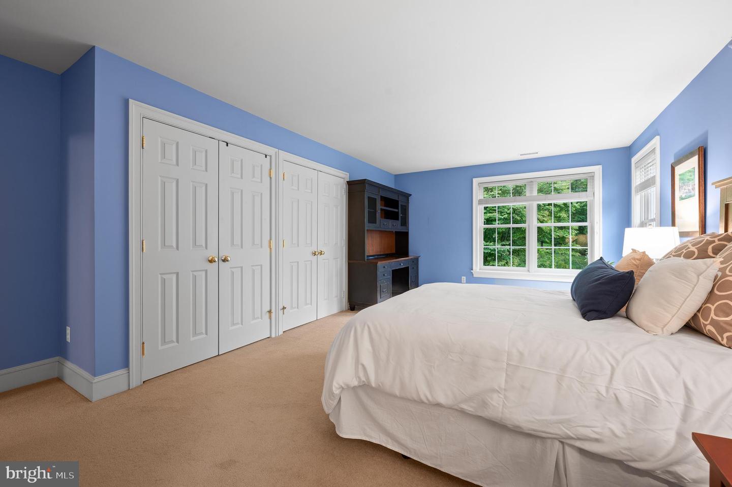 3 Autumn Meadow Ln