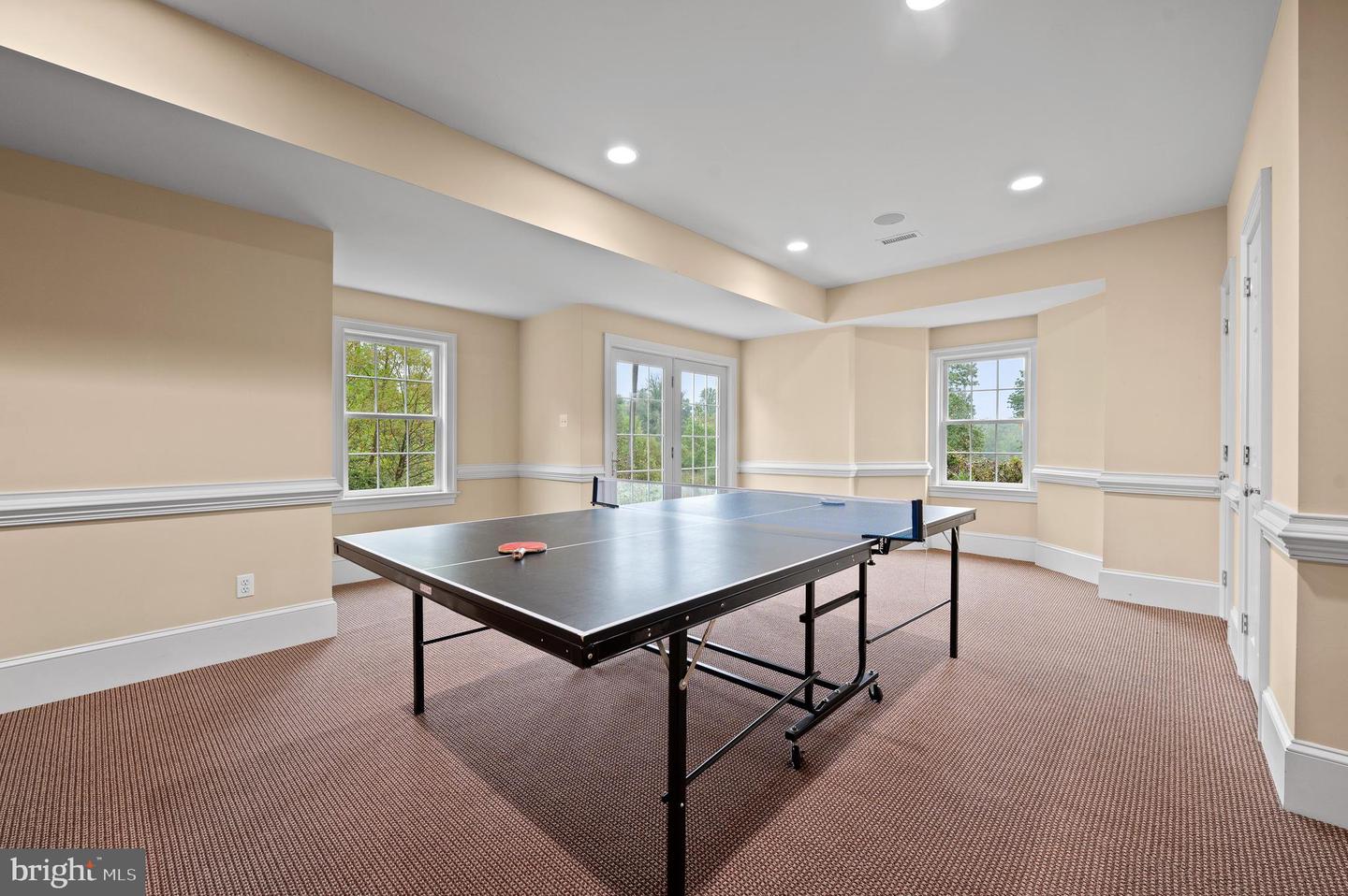 3 Autumn Meadow Ln