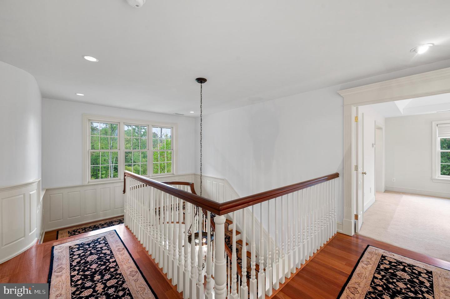 3 Autumn Meadow Ln