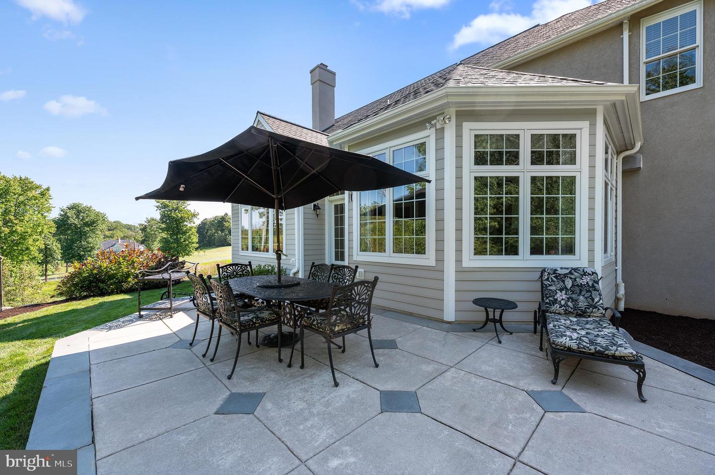 3 Autumn Meadow Ln