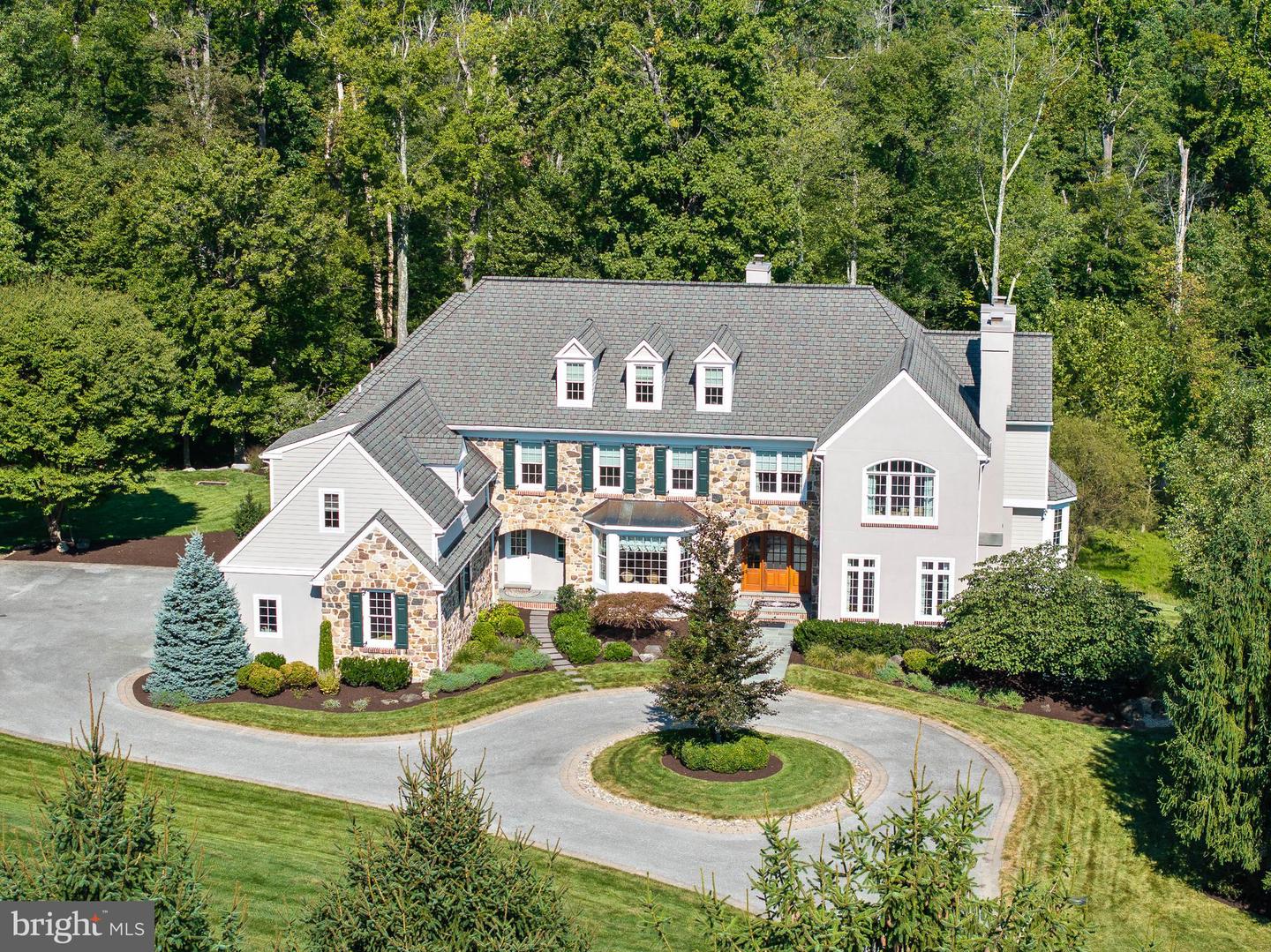 3 Autumn Meadow Ln