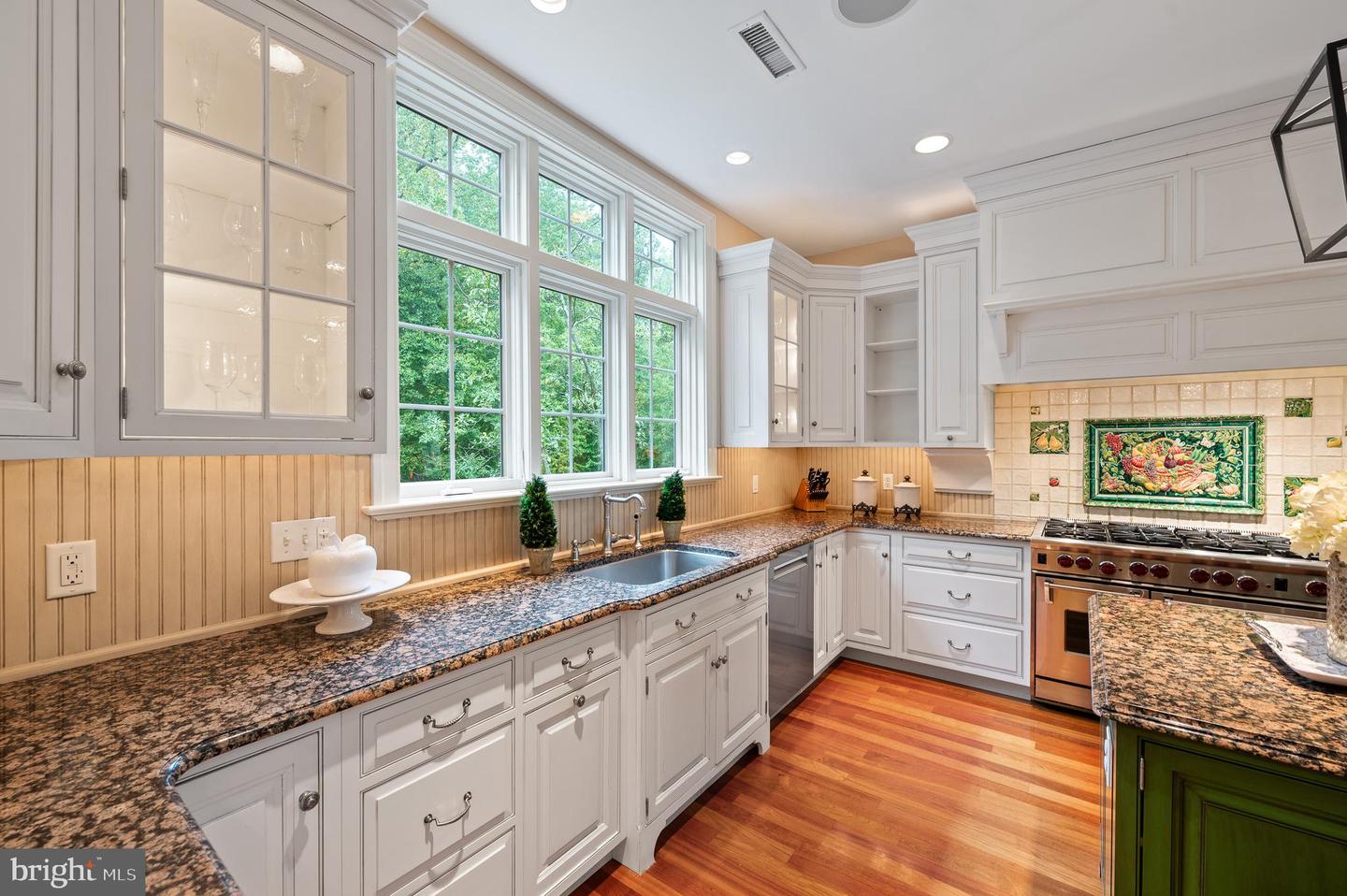 3 Autumn Meadow Ln