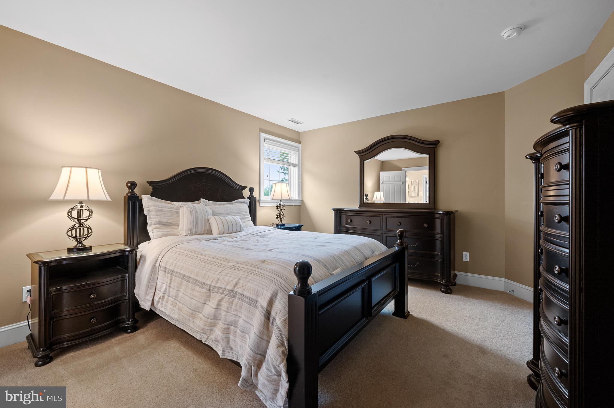 3 Autumn Meadow Ln