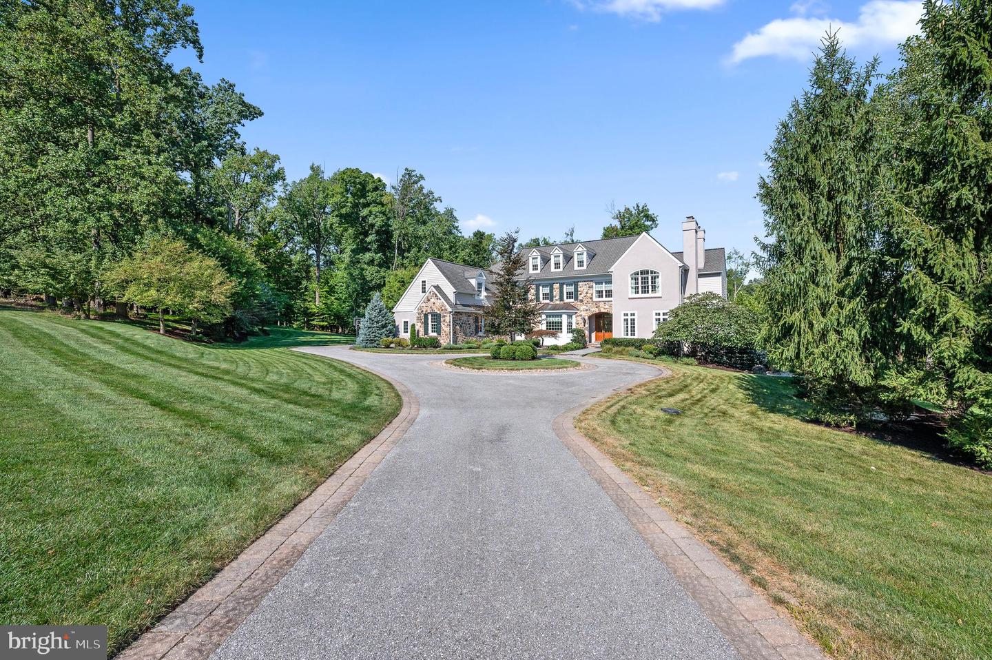 3 Autumn Meadow Ln