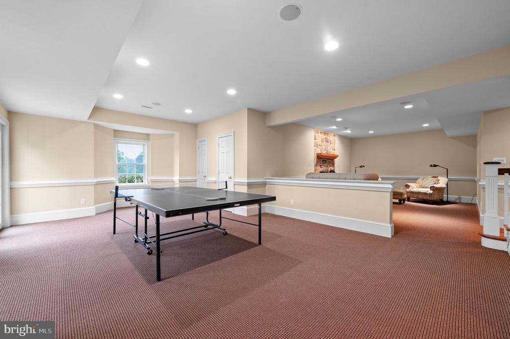 3 Autumn Meadow Ln