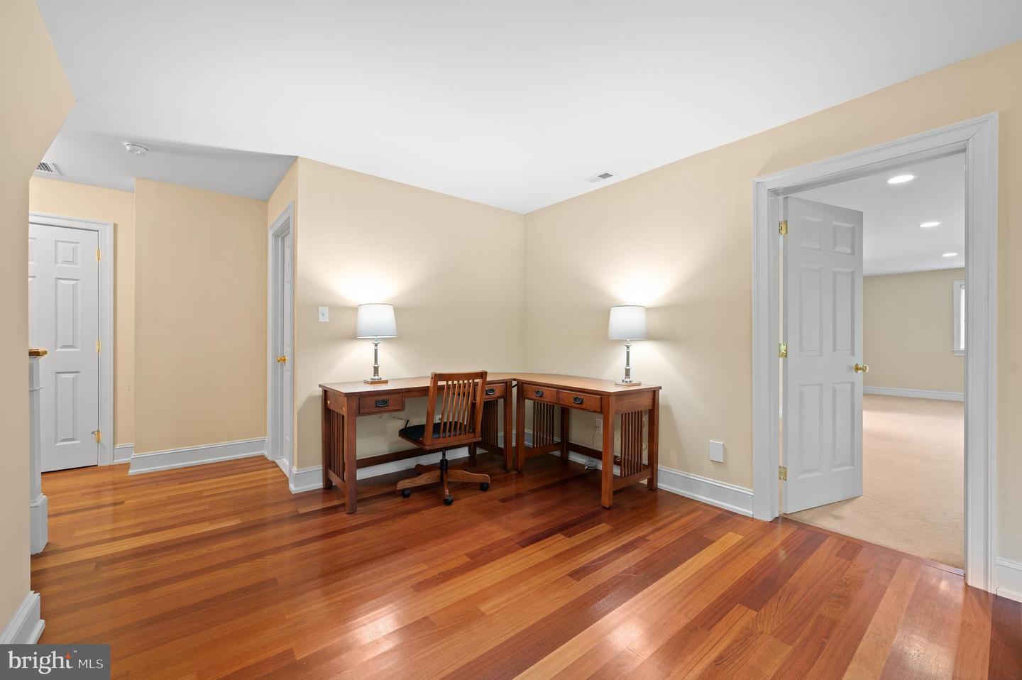3 Autumn Meadow Ln