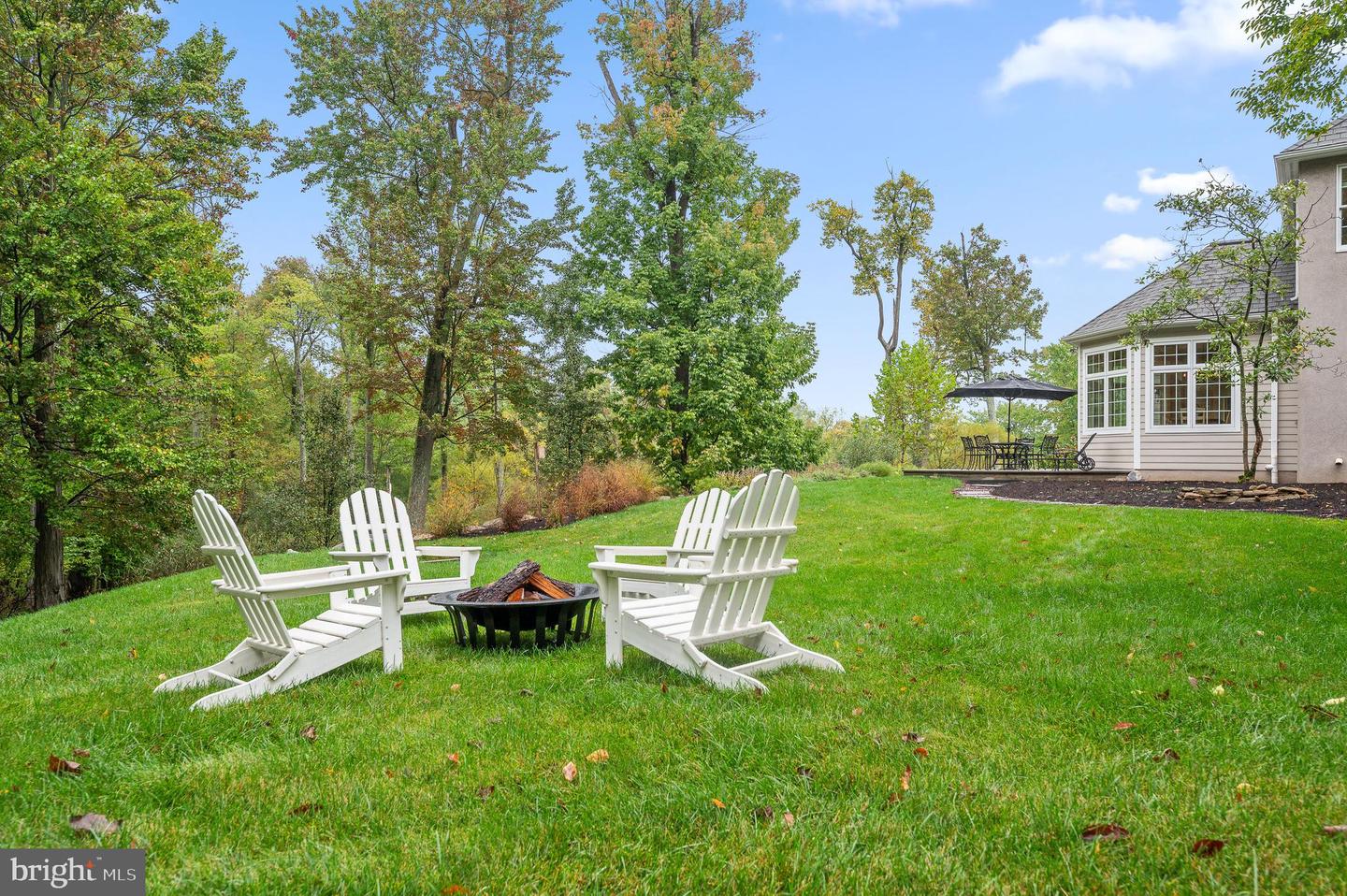 3 Autumn Meadow Ln