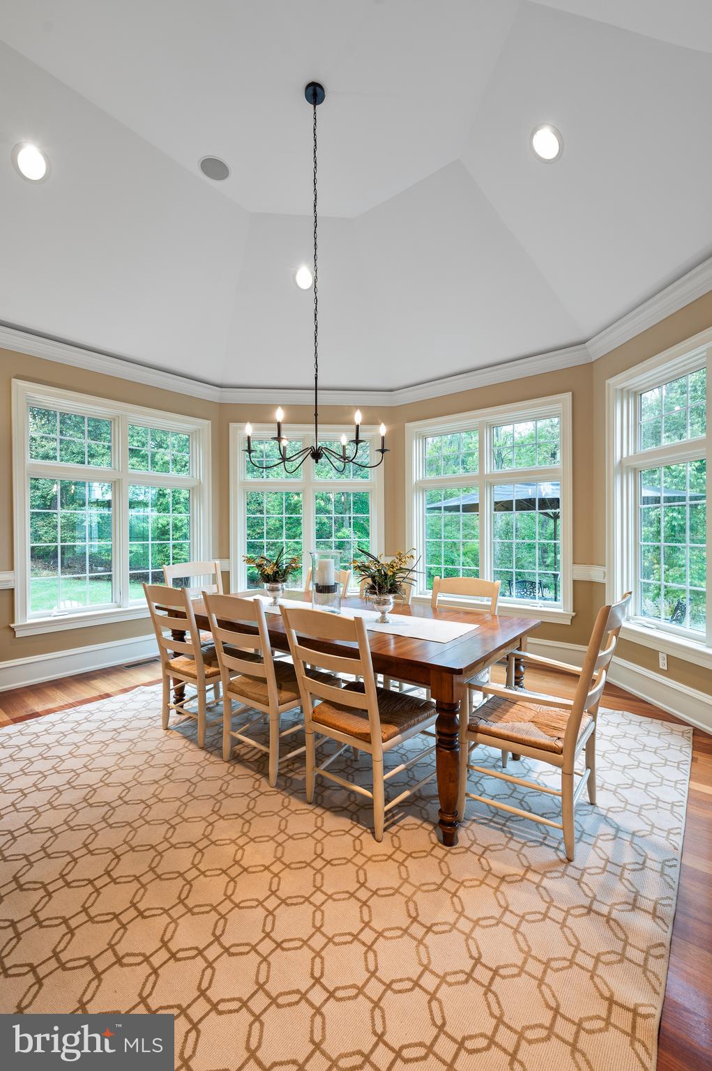 3 Autumn Meadow Ln