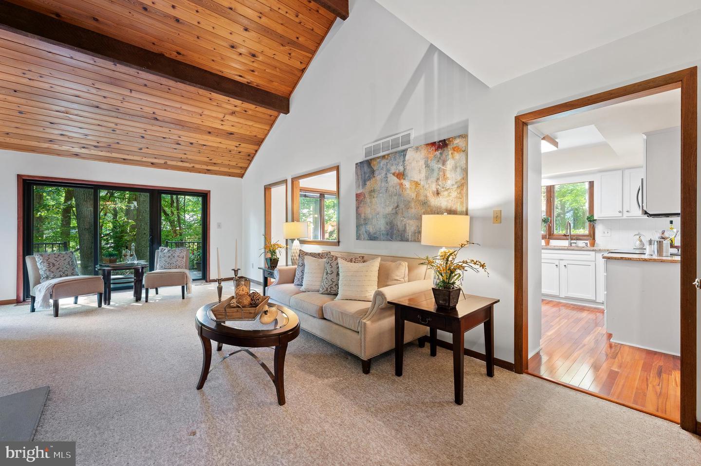 209 Pheasant Run Dr
