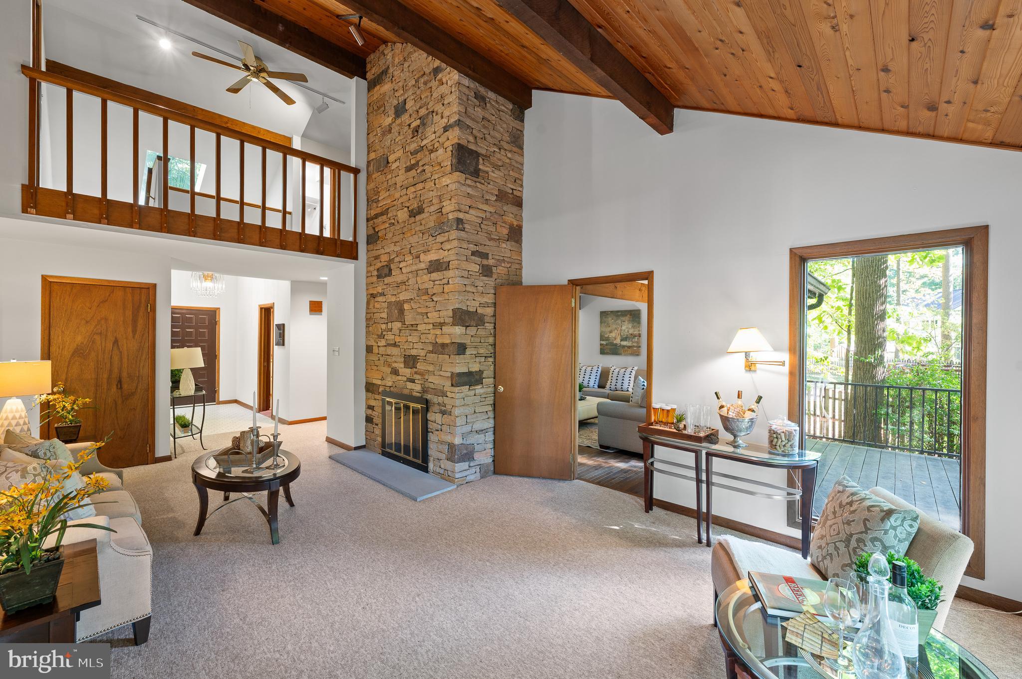 209 Pheasant Run Dr
