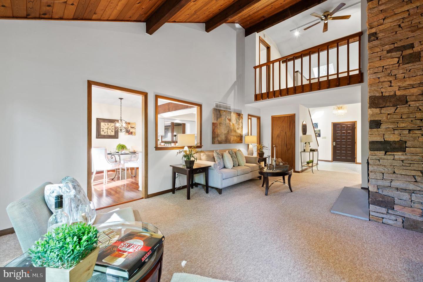 209 Pheasant Run Dr