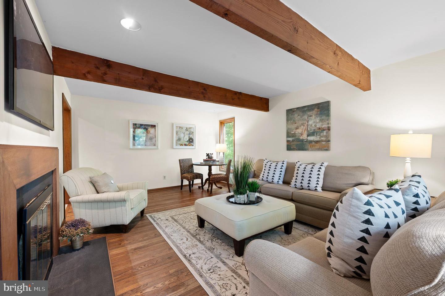209 Pheasant Run Dr