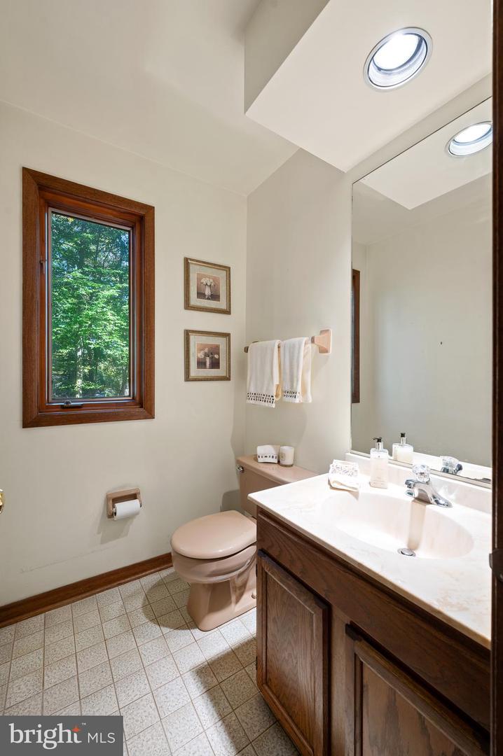 209 Pheasant Run Dr