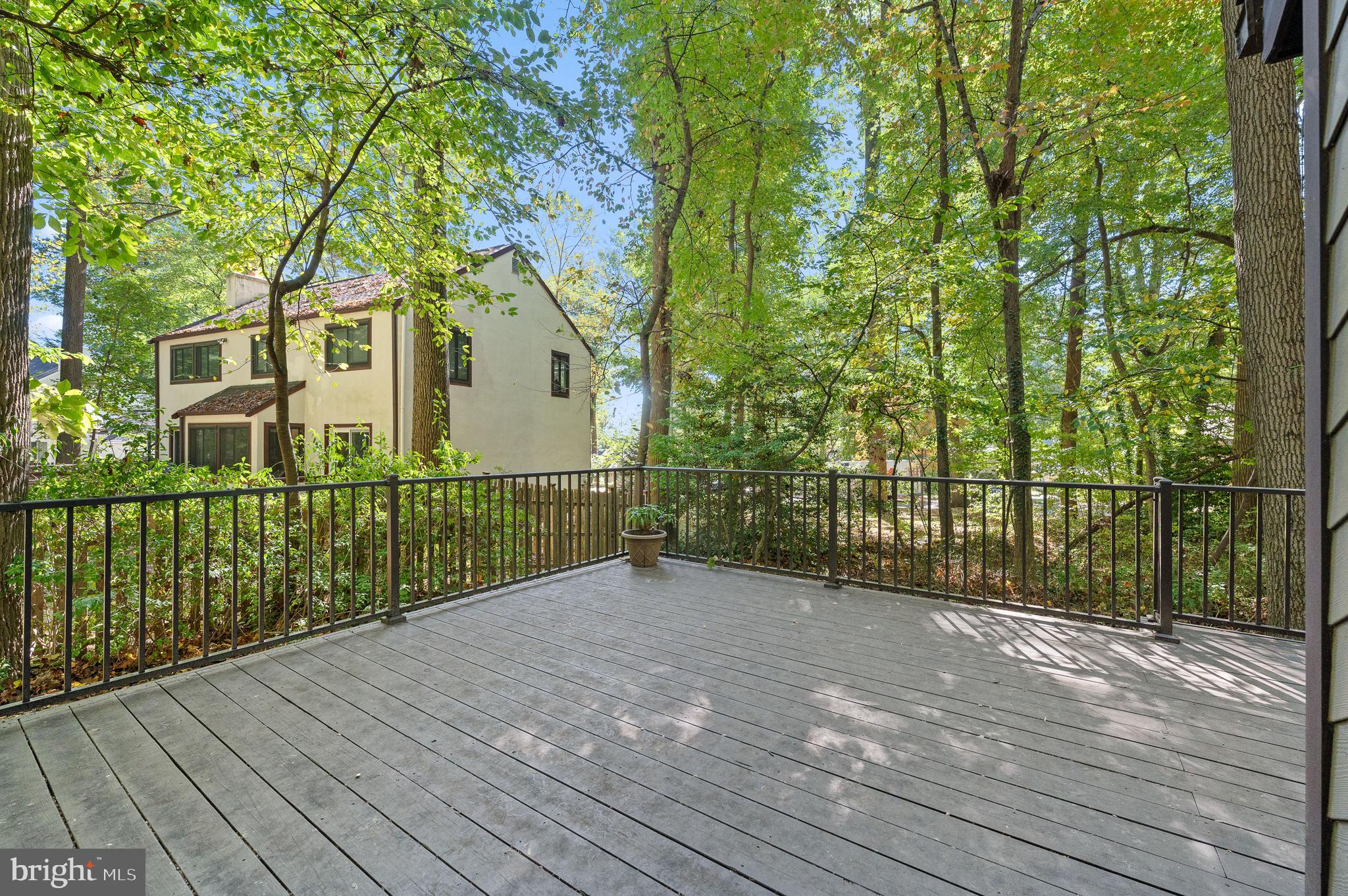 209 Pheasant Run Dr