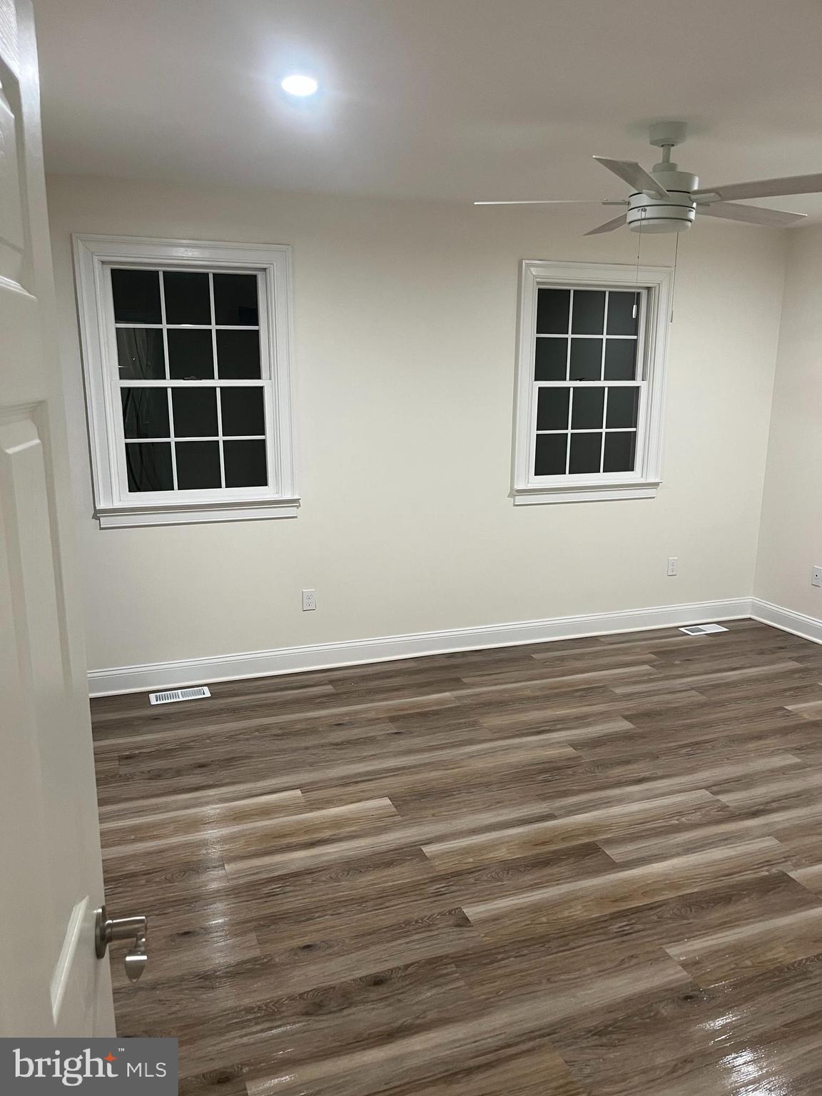 115 CARRIE LN