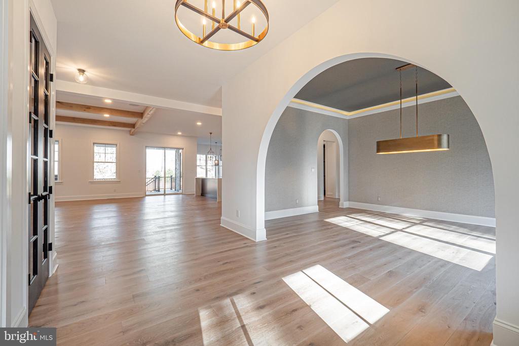 1404 TIMBER MILL LANE